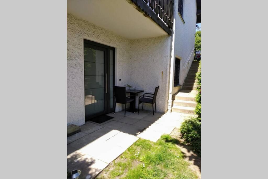 Moderne Ferienwohnung Mit Privatem Eingang - Rosa Kalletal Exterior foto