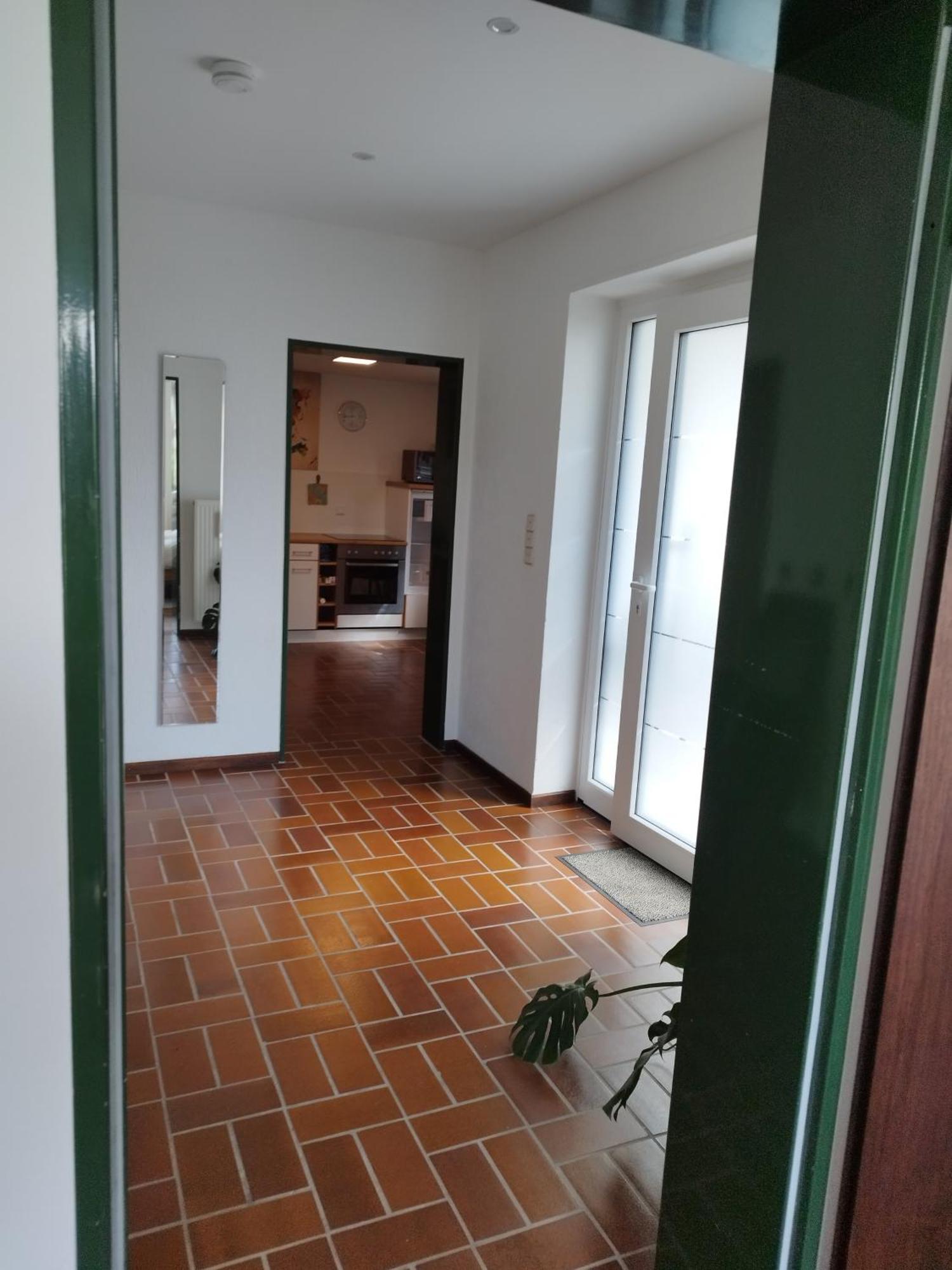 Moderne Ferienwohnung Mit Privatem Eingang - Rosa Kalletal Exterior foto
