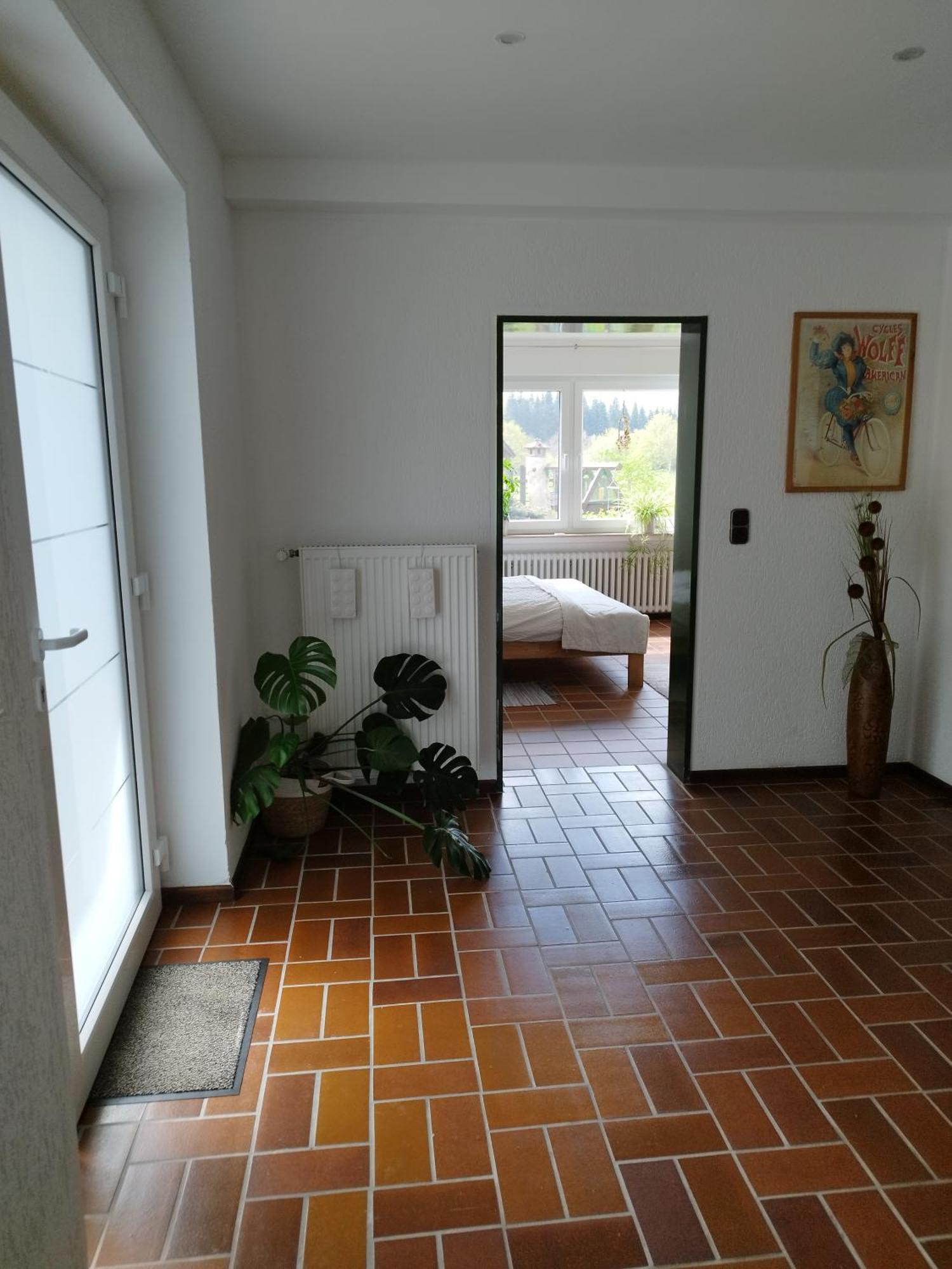 Moderne Ferienwohnung Mit Privatem Eingang - Rosa Kalletal Exterior foto